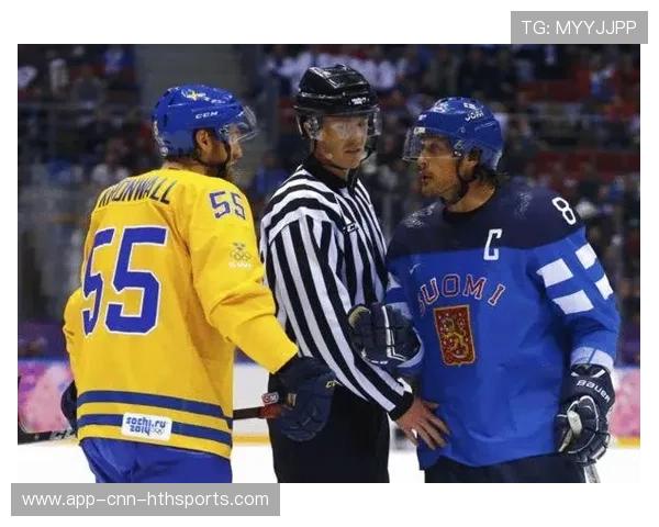 冰球联盟爆发大规模冲突，裁判难以劝阻