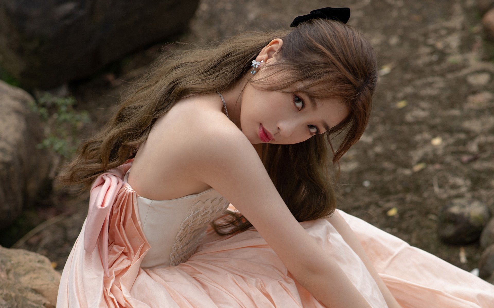 中国足球儿女情怀激励对未来球员成长的作用，中国足球球员儿子